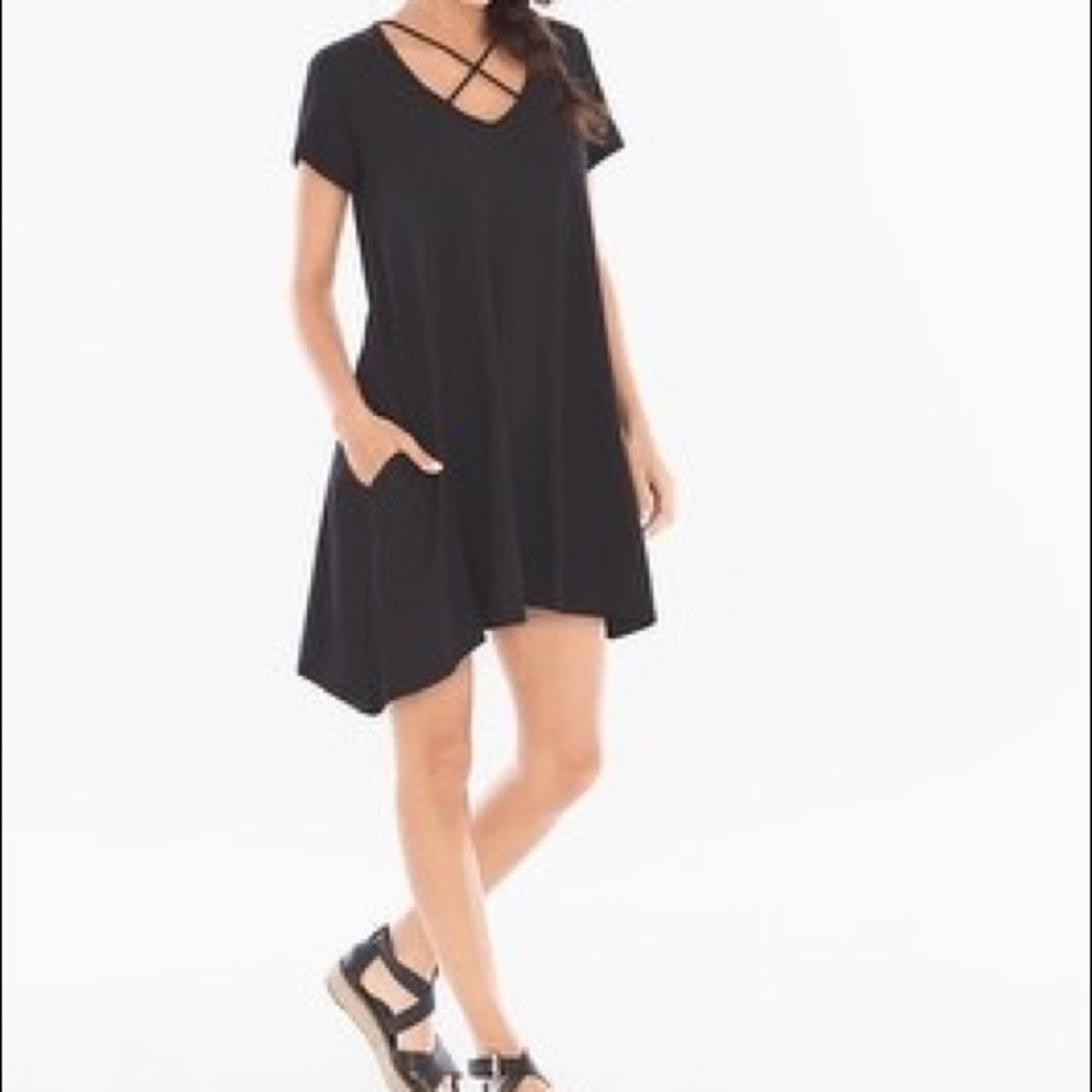ELAN - cross front strap T-shirt dress